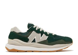 New Balance: Зелёные кроссовки  57/40