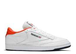 Reebok: Оранжевые кроссовки  Club C 85