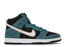 Nike: Зелёные кроссовки  Dunk High Pro SB