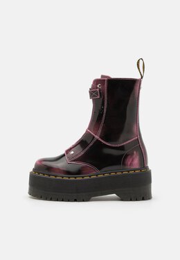 Dr. Martens: Розовые ботинки 