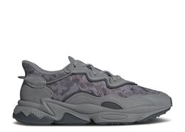 Adidas: Серые кроссовки  Ozweego