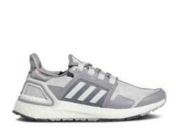 Adidas: Серые кроссовки  UltraBoost DNA