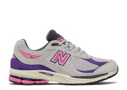 New Balance: Фиолетовые кроссовки  2002R