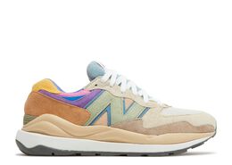 New Balance: Серые кроссовки  57/40