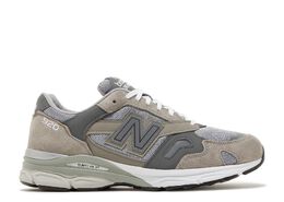 New Balance: Серые кроссовки 920