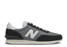 New Balance: Чёрные кроссовки  720