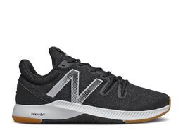 New Balance: Чёрные кроссовки  Fresh Foam