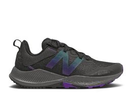 New Balance: Чёрные кроссовки 