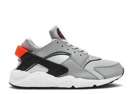 Nike: Оранжевые кроссовки  Air Huarache