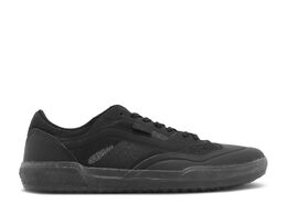 Vans: Чёрные кроссовки 