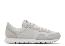 Nike: Серые кроссовки  Air Pegasus 83