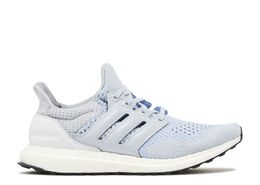 Adidas: Голубые кроссовки  UltraBoost