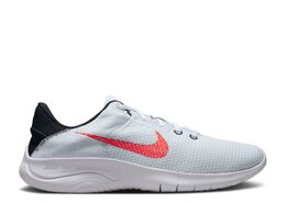 Nike: Яркие кроссовки 