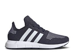 Adidas: Синие кроссовки  Swift Run