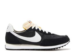 Nike: Чёрные кроссовки  Waffle Trainer 2