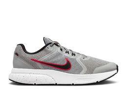 Nike: Светлые кроссовки 