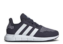 Adidas: Синие кроссовки  Swift Run