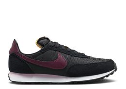 Nike: Чёрные кроссовки  Waffle Trainer 2