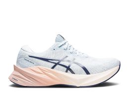 Asics: Синие кроссовки  Novablast