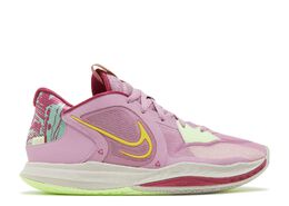Nike: Розовые кроссовки 