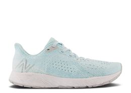 New Balance: Голубые кроссовки Fresh Foam