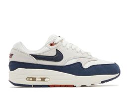 Nike: Оранжевые кроссовки  WMNS Air Max 1