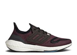 Adidas: Красные кроссовки  UltraBoost