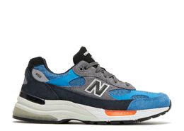 New Balance: Голубые кроссовки  992