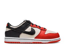 Nike: Красные кроссовки  Dunk Low