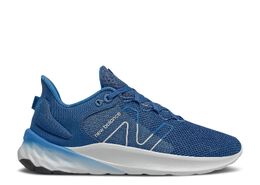 New Balance: Голубые кроссовки  Fresh Foam