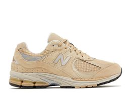 New Balance: Кроссовки  2002R цвета хаки