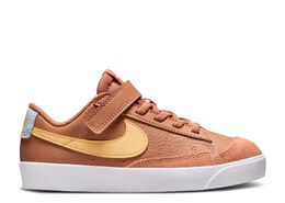 Nike: Коричневые кроссовки  Blazer Low 77