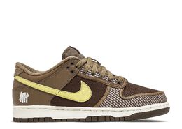 Nike: Коричневые кроссовки  Dunk Low SP