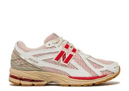 New Balance: Красные кроссовки  1906R