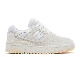 New Balance: Белые кроссовки  550