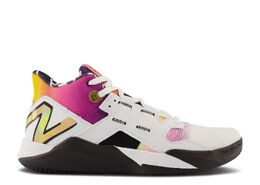 New Balance: Белые кроссовки 