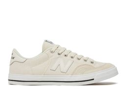 New Balance: Белые кроссовки  212