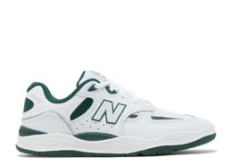 New Balance: Белые кроссовки  1010