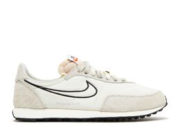 Nike: Бежевые кроссовки  Waffle Trainer 2