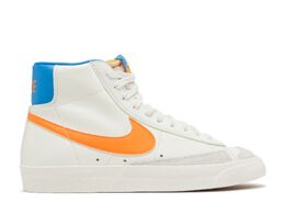 Nike: Оранжевые кроссовки  Blazer Mid 77