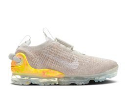 Nike: Светлые кроссовки  Air VaporMax 2020