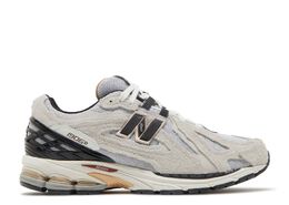 New Balance: Бежевые кроссовки  1906D