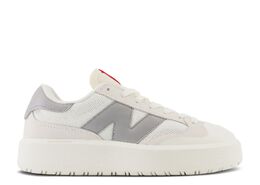 New Balance: Бежевые кроссовки 