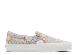 Vans: Бежевые кроссовки  Classic Slip On