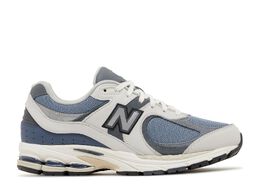 New Balance: Голубые кроссовки  2002R