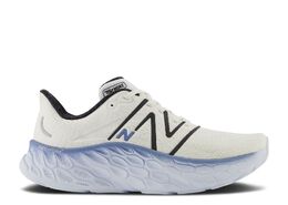 New Balance: Голубые кроссовки  Fresh Foam