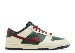 Nike: Зелёные кроссовки  Dunk Low