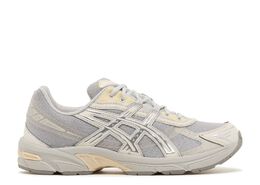 Asics: Серебристые кроссовки  Gel-1130