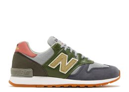 New Balance: Зелёные кроссовки  670