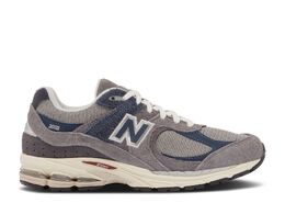 New Balance: Синие кроссовки  2002R